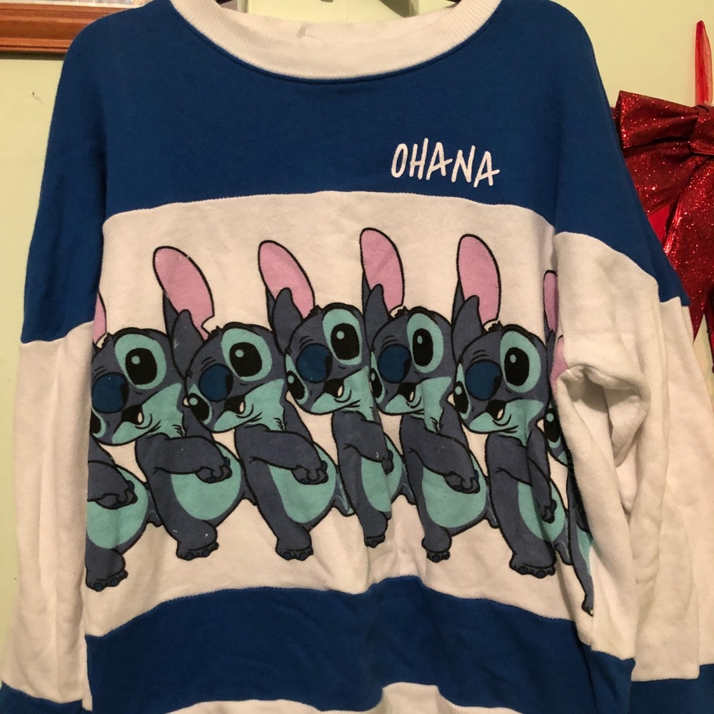 Disney stitch sweatshirt